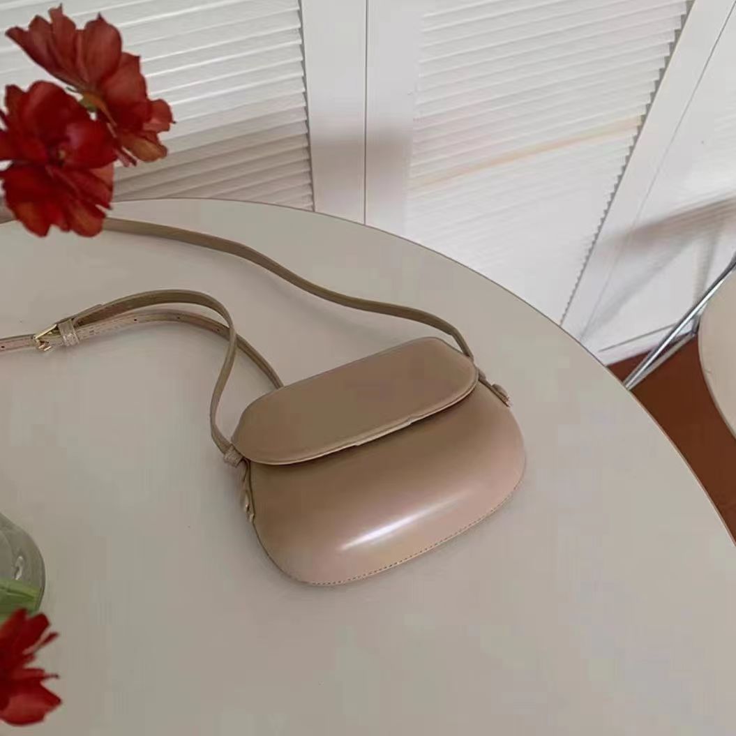 Candy Color Cute Shell Bag Ins Fashion Saddle Bags