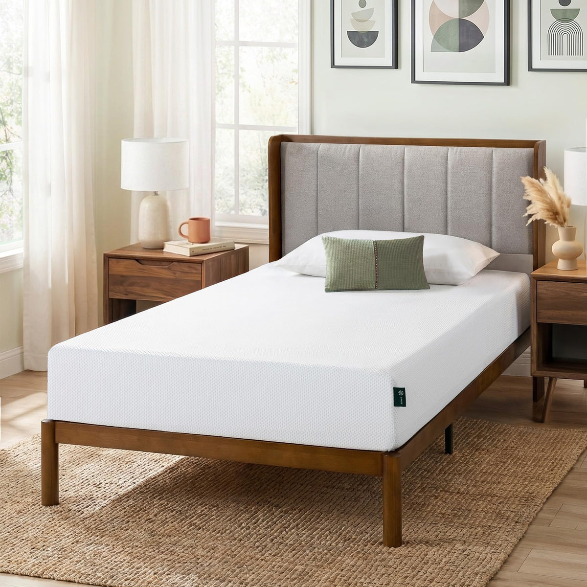 Zinus Queen Mattress, 12 Inch Green Tea Cooling Gel Memory Foam, Mattress in a Box, CertiPUR-US Certified with Pressure Relief Cool Sleep, 10 Years Warranty, Queen Size
