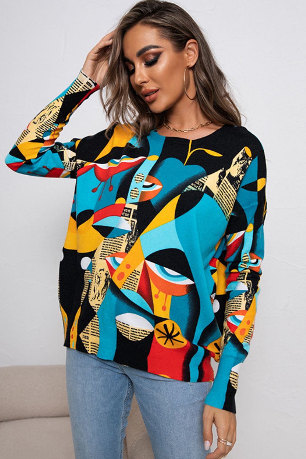 Abstract Print Round Neck Knitted Top