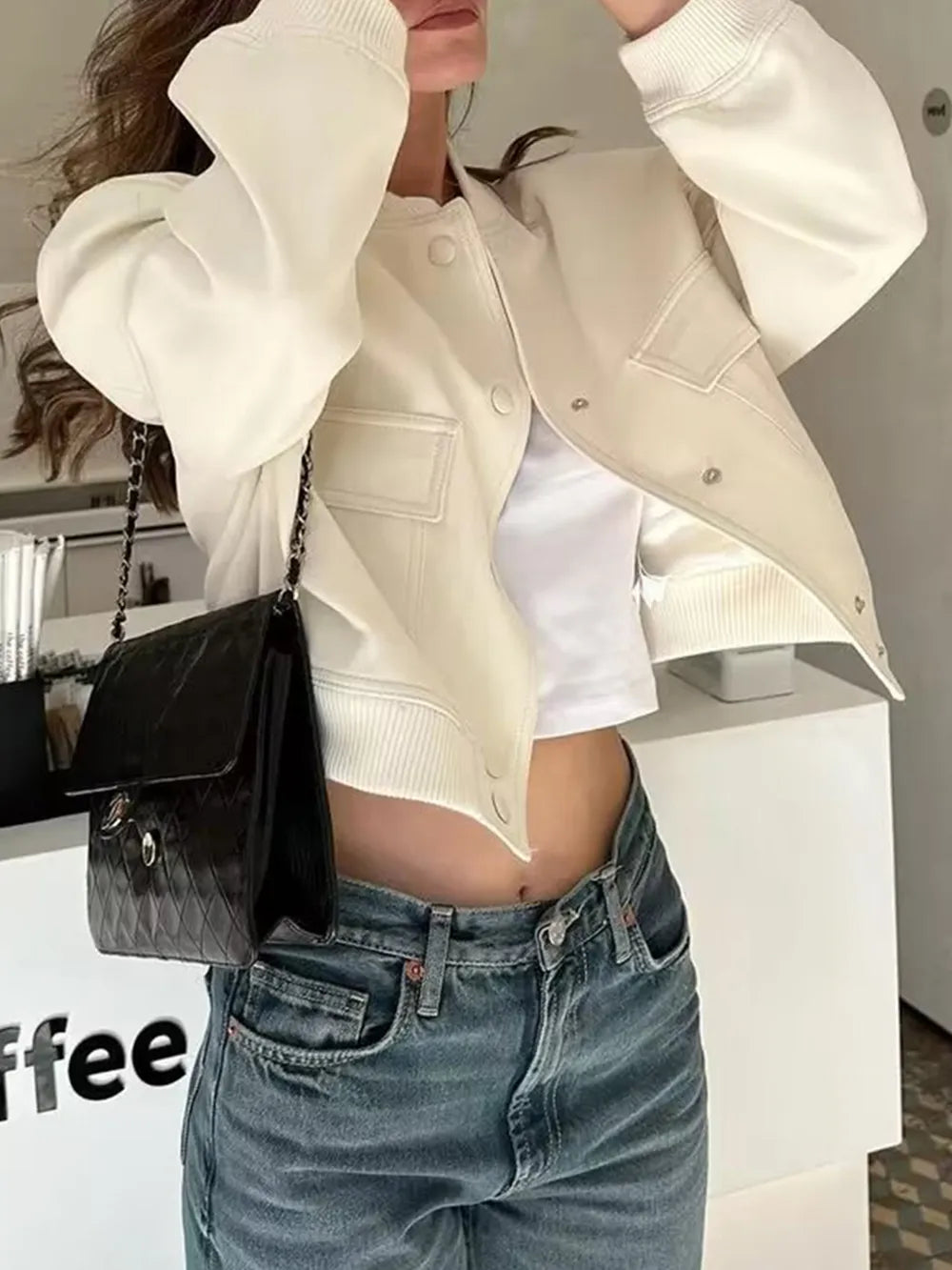 2290906c-15cd-47ea-b22b-b0b895a45a1a-Max