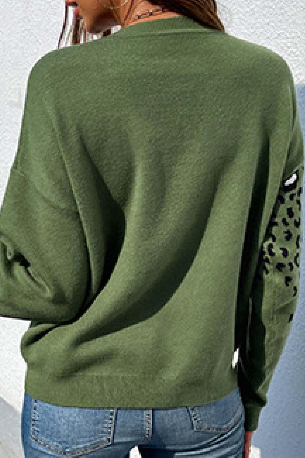 Leopard Graphic Pullover Sweater