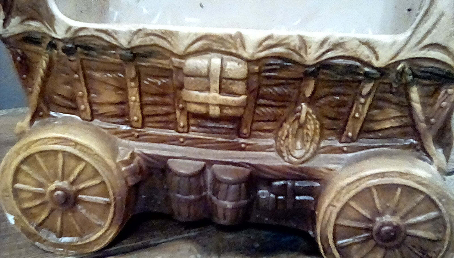 Vintage Covered Wagon Planter, Matte
