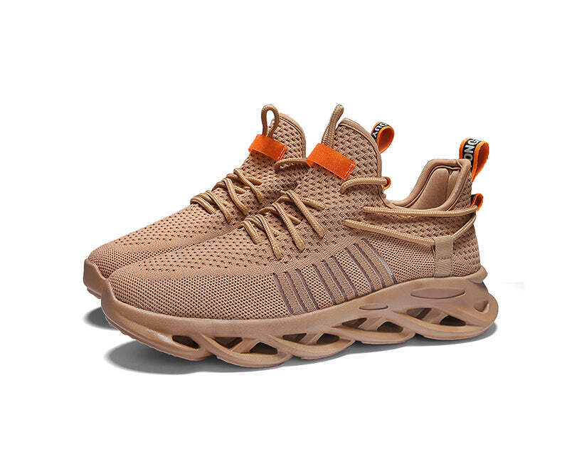 Sports and leisure breathable mesh running shoes