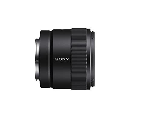 The Sony E 11mm F1.8 APS-C Prime is the perfe