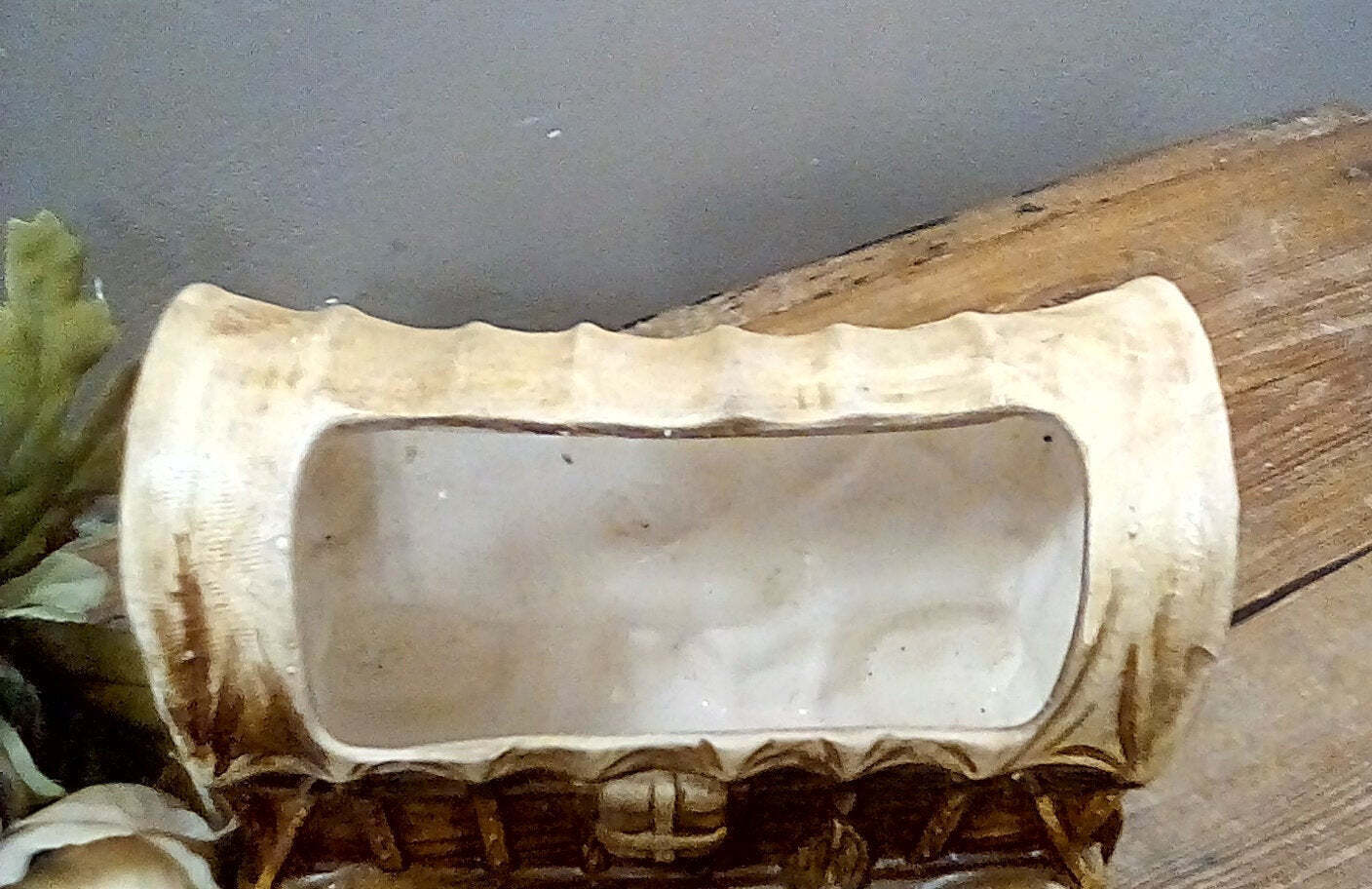 Vintage Covered Wagon Planter, Matte