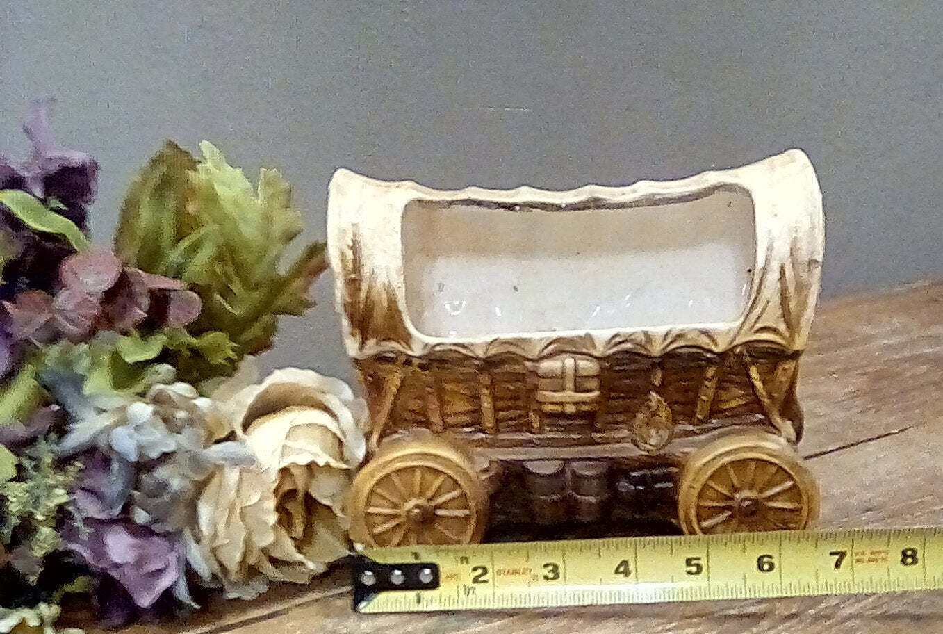 Vintage Covered Wagon Planter, Matte