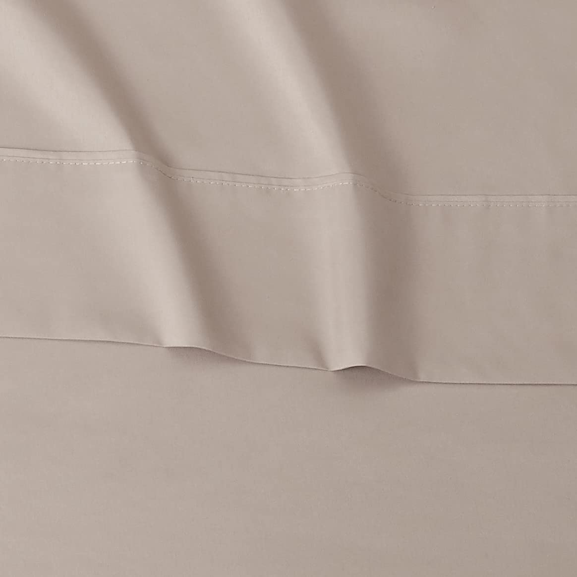 AmazonBasics Light-Weight Microfiber Sheet Set - Full, Black