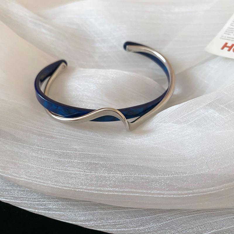 Metal White Shellfish Plate Bracelet For Women