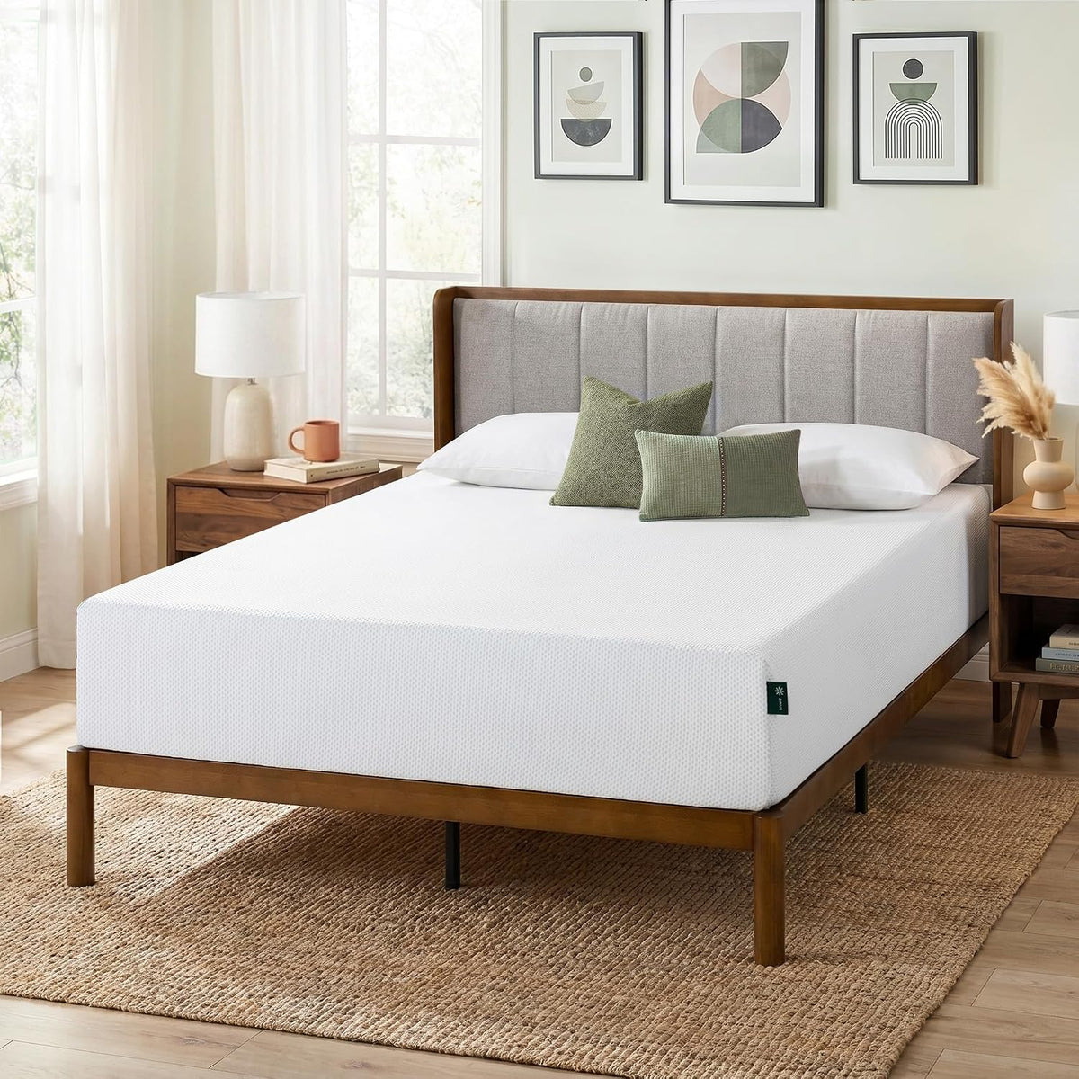 Zinus Queen Mattress, 12 Inch Green Tea Cooling Gel Memory Foam, Mattress in a Box, CertiPUR-US Certified with Pressure Relief Cool Sleep, 10 Years Warranty, Queen Size