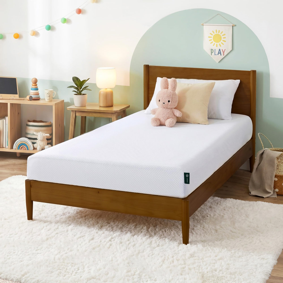 Zinus Queen Mattress, 12 Inch Green Tea Cooling Gel Memory Foam, Mattress in a Box, CertiPUR-US Certified with Pressure Relief Cool Sleep, 10 Years Warranty, Queen Size