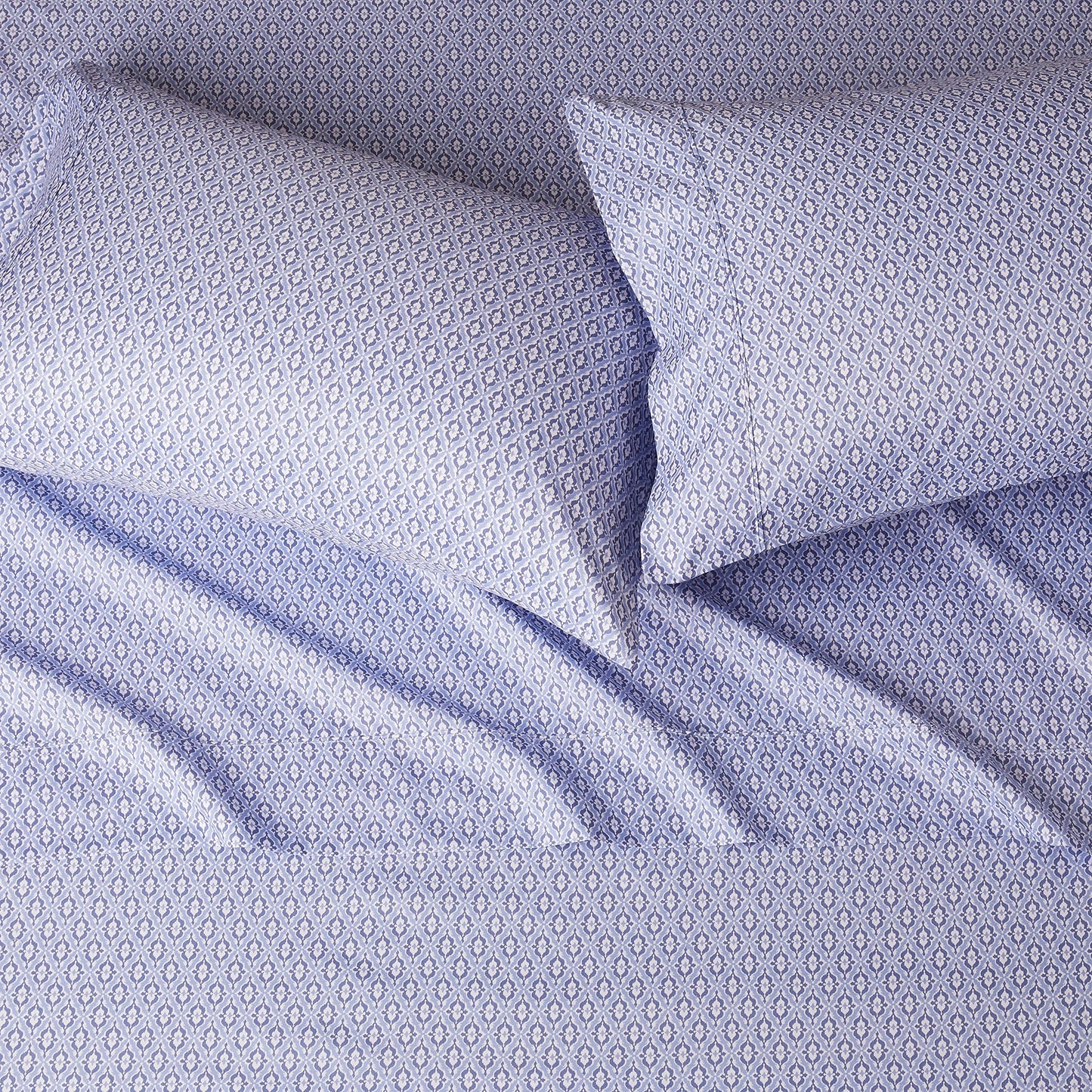 AmazonBasics Light-Weight Microfiber Sheet Set - Full, Black