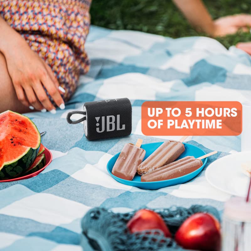 JBL Go 3: Portable Speaker with Bluetooth, Built-in Battery, Waterproof and Dustproof Feature Black
